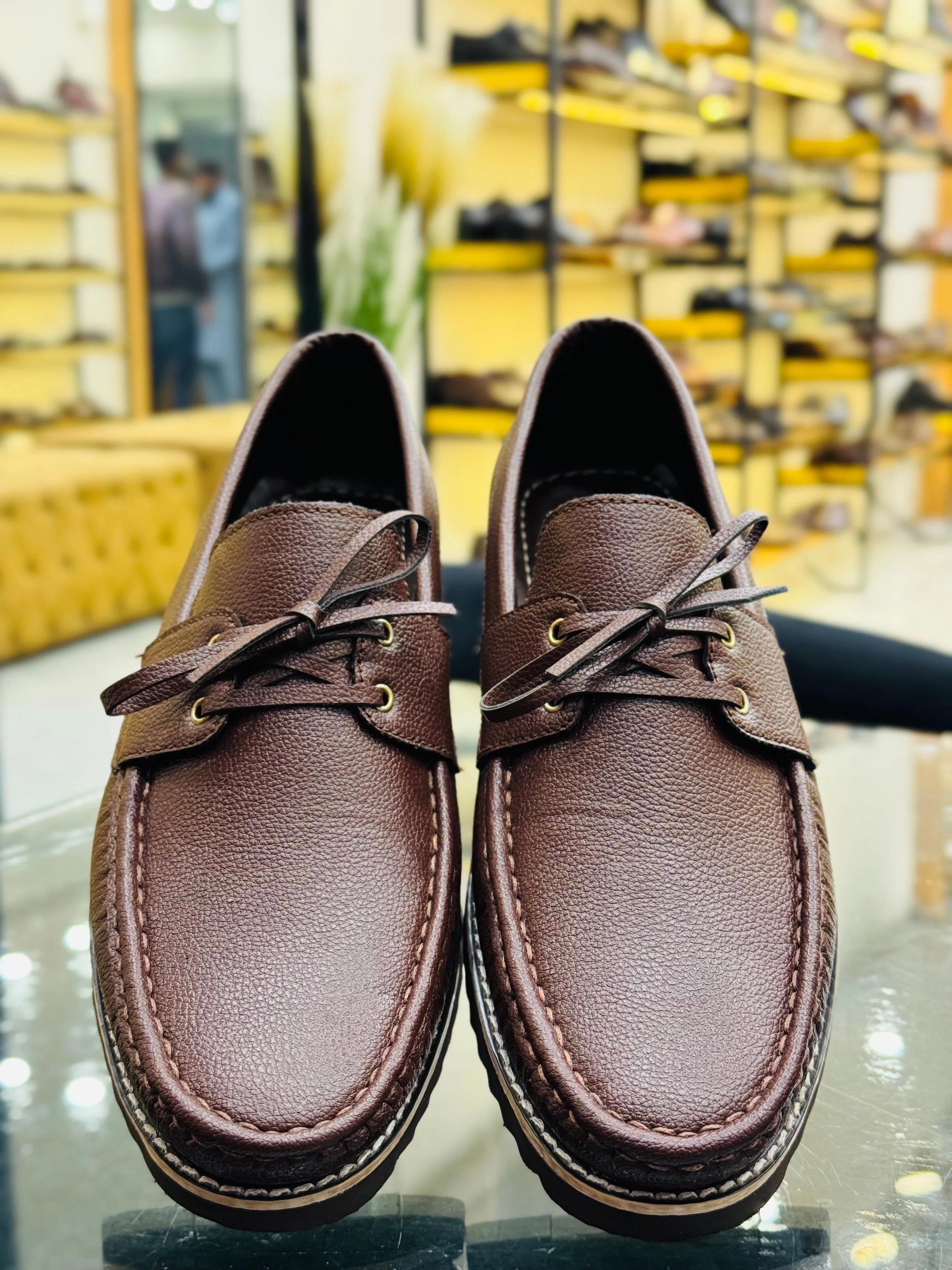 LACED MILD BROWN LOAFERS