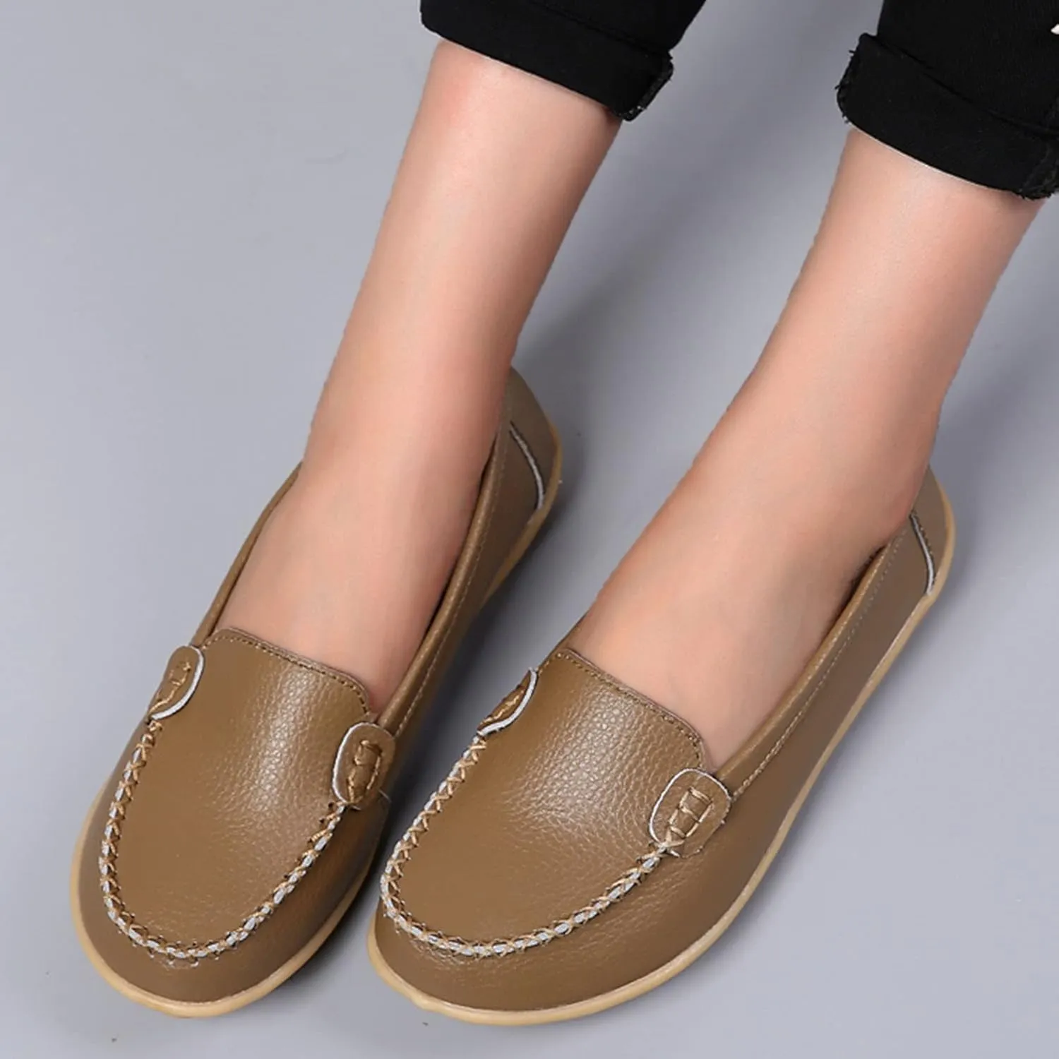 Loafers for Women Comfort Flat Shoes Lightweight Moccasins Shoes Slip On Penny Loafers Casual Work Shoes